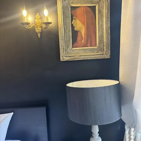 Le Phillipe Lebel 4*