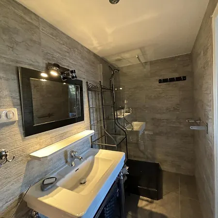 Particulier D'hote Le Philippe-le-bel Guest house Villeneuve-les-Avignon